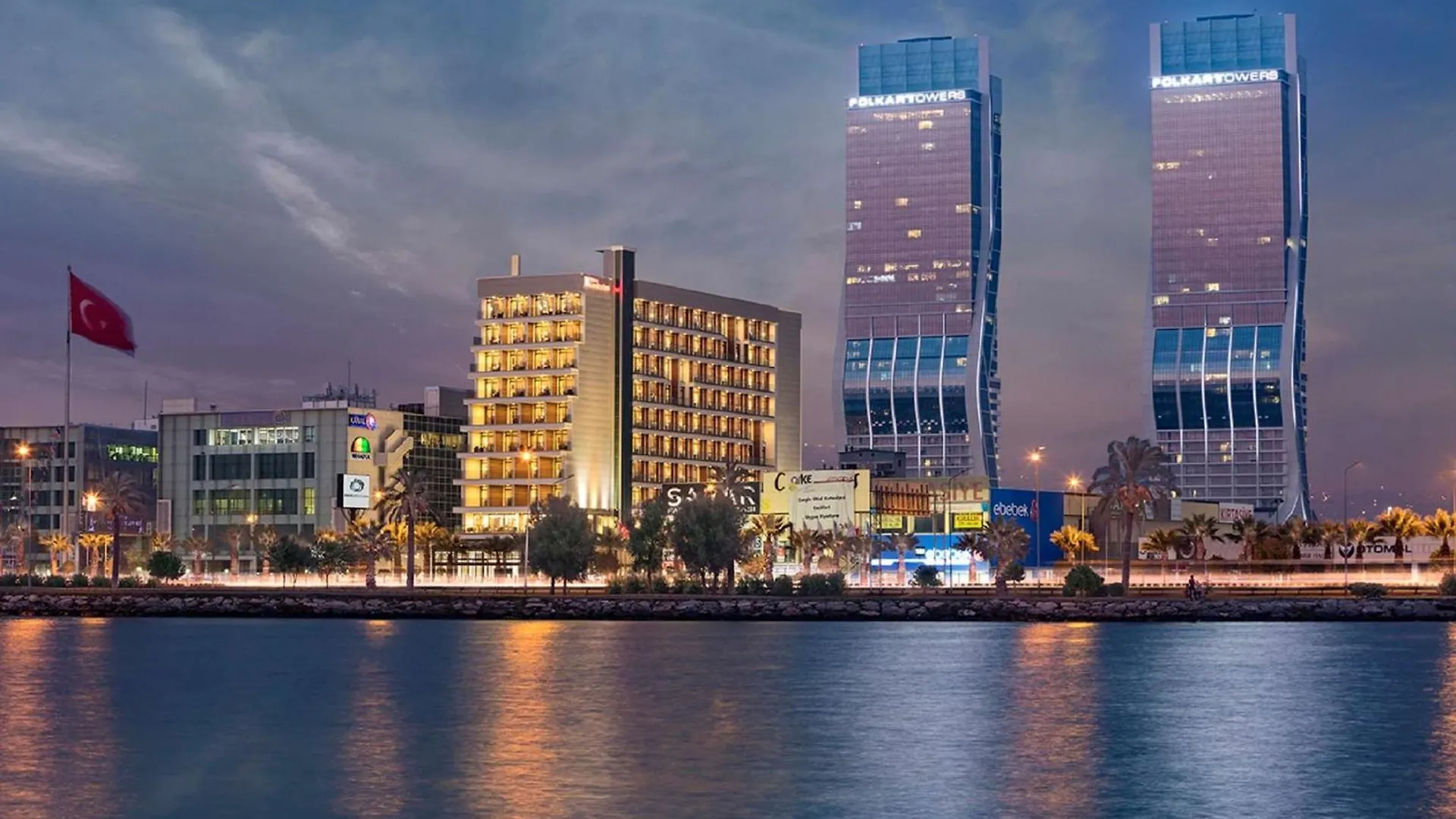Hilton Garden Inn Izmir Bayrakli 4*,