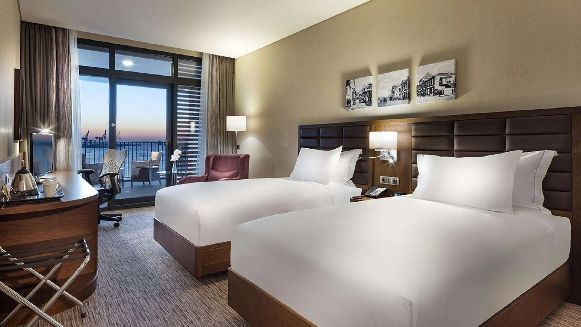 Hotel Hilton Garden Inn Izmir Bayrakli