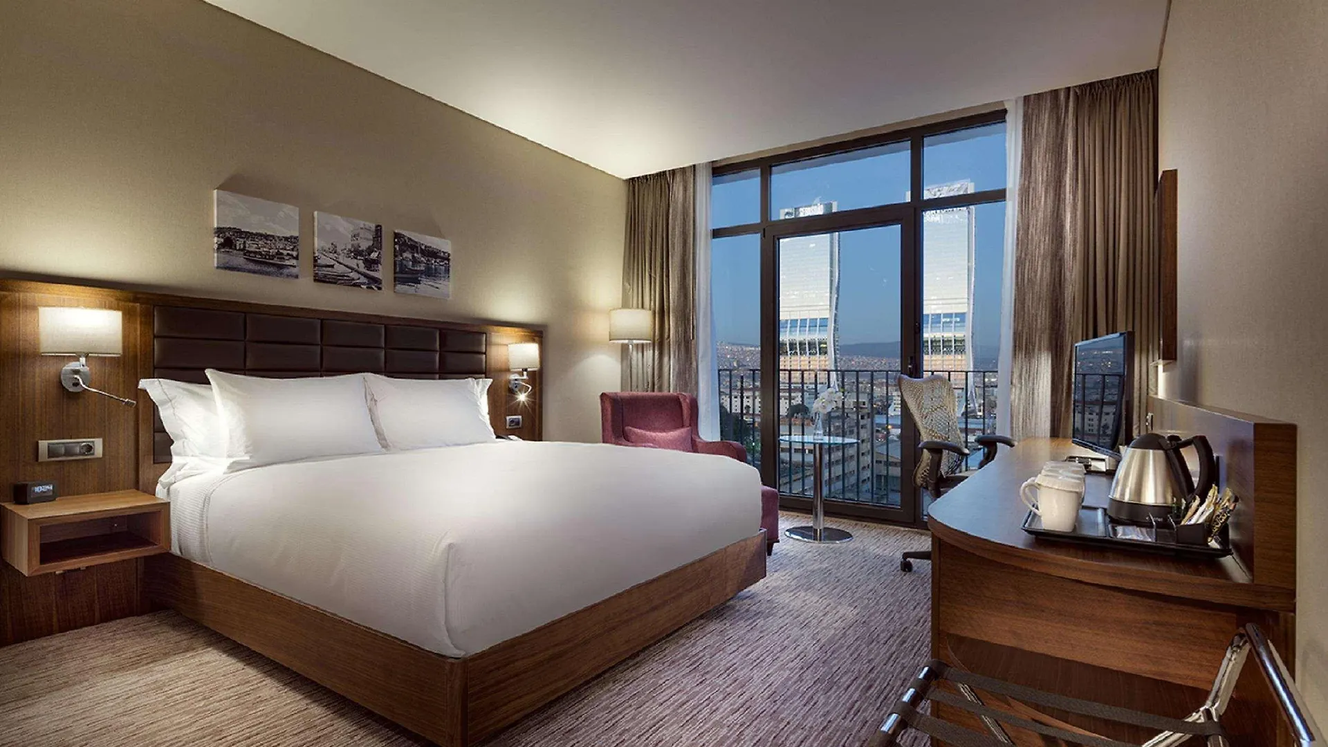**** Hotel Hilton Garden Inn Izmir Bayrakli Turkey