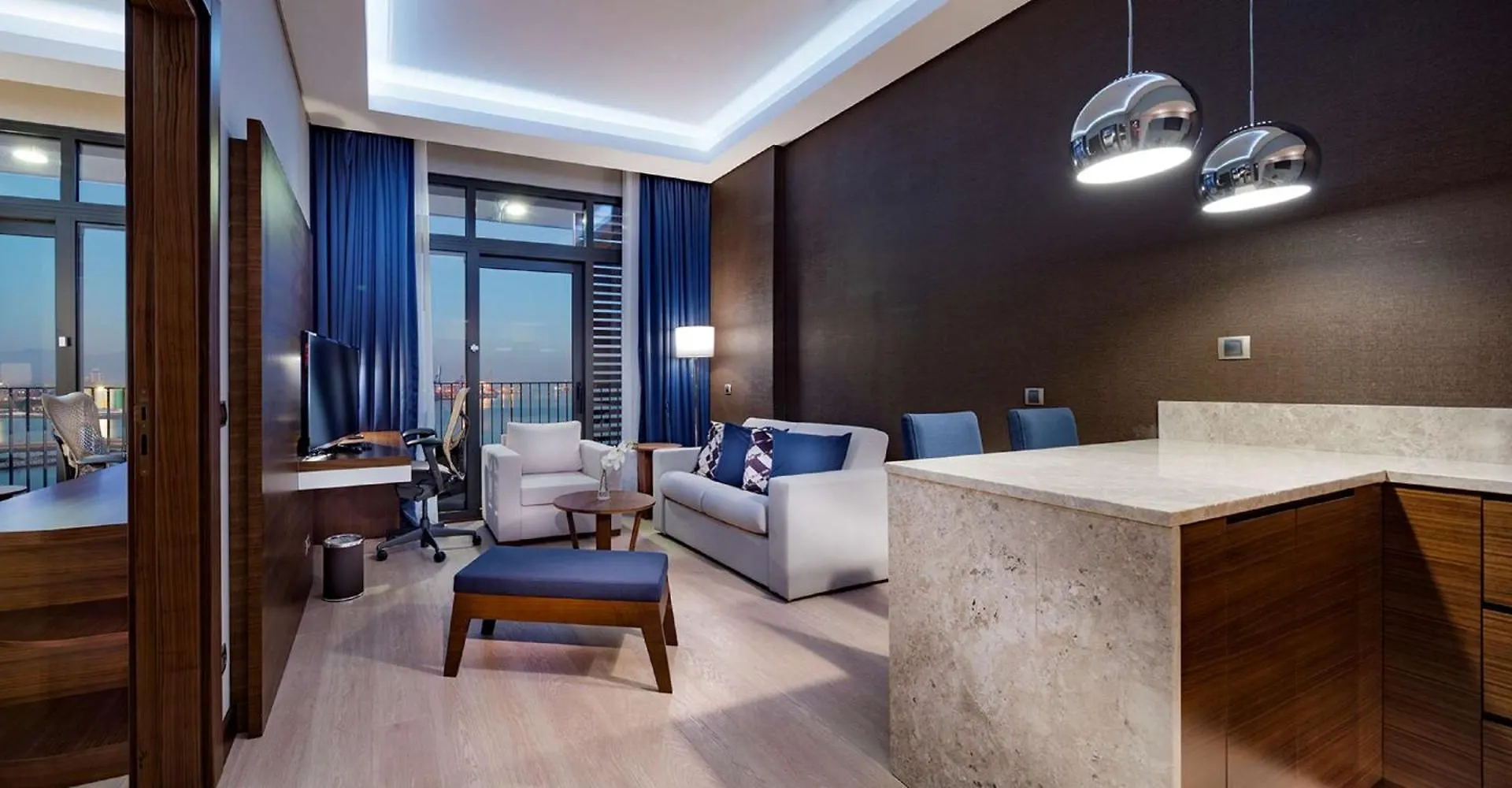 Hilton Garden Inn Izmir Bayrakli Hotel